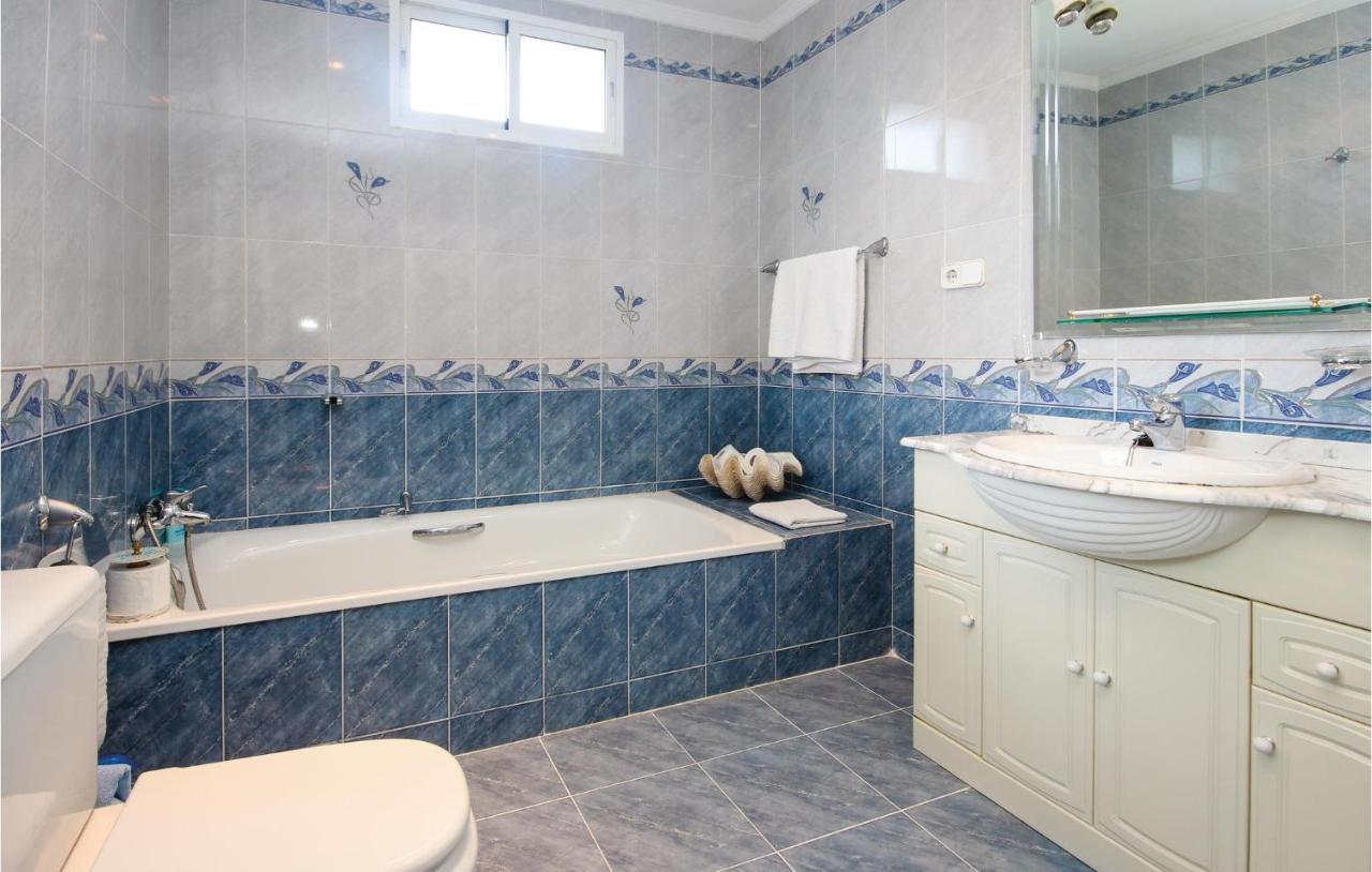 Gorgeous Apartment In Urb El Chaparral With Wifi La Cala De Mijas Extérieur photo