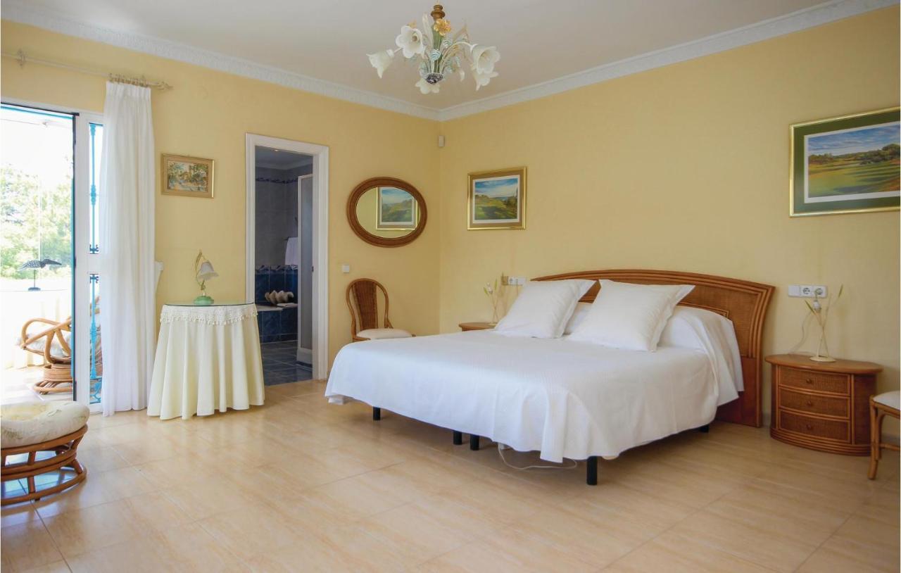 Gorgeous Apartment In Urb El Chaparral With Wifi La Cala De Mijas Extérieur photo