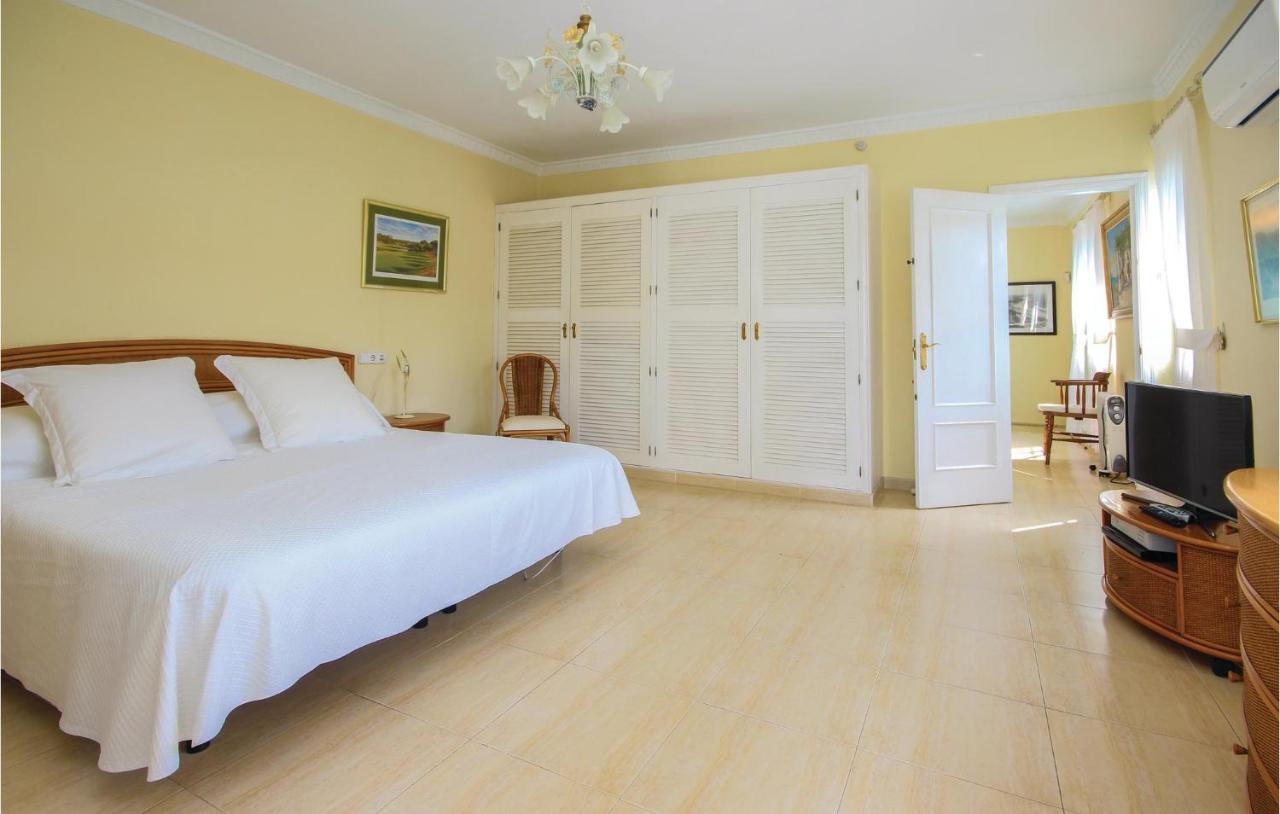 Gorgeous Apartment In Urb El Chaparral With Wifi La Cala De Mijas Extérieur photo